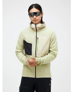 Peak Performance g78913_sand_fog_n36_on-model_front_image_heren_normaal.png