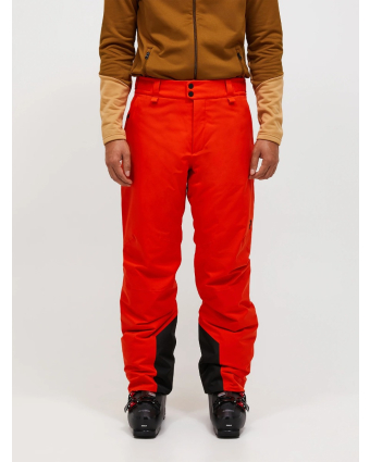 Peak Performance g79693_pine_needle_48c_front_on-model_image_heren_normaal_3_1.png